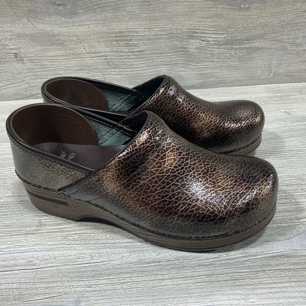 Dansko Women's Slip On Clog Size 41 US 10.5-11 Brown Textured Nursing Italy